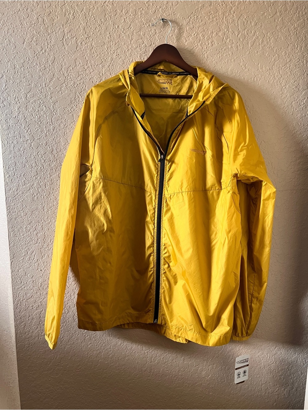 🐝Copper  Fit Lightweight Yellow Hooded Windbreaker Jacket Men’s L NWT